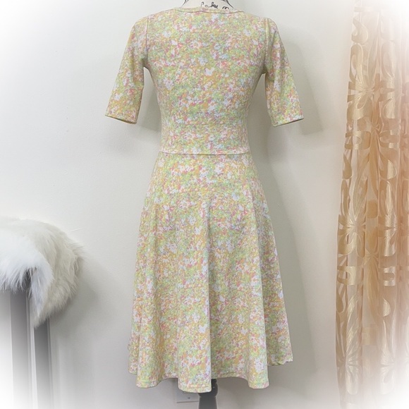 💕NWOT Pastel Lularoe Nicole Fit & Flare Dress💕 - Picture 13 of 14